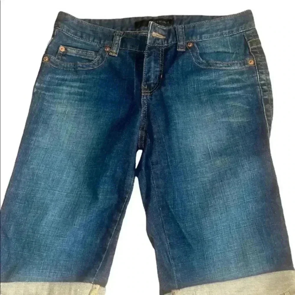 💕TEN💕 Calvin Klein Jean Shorts . Size 6